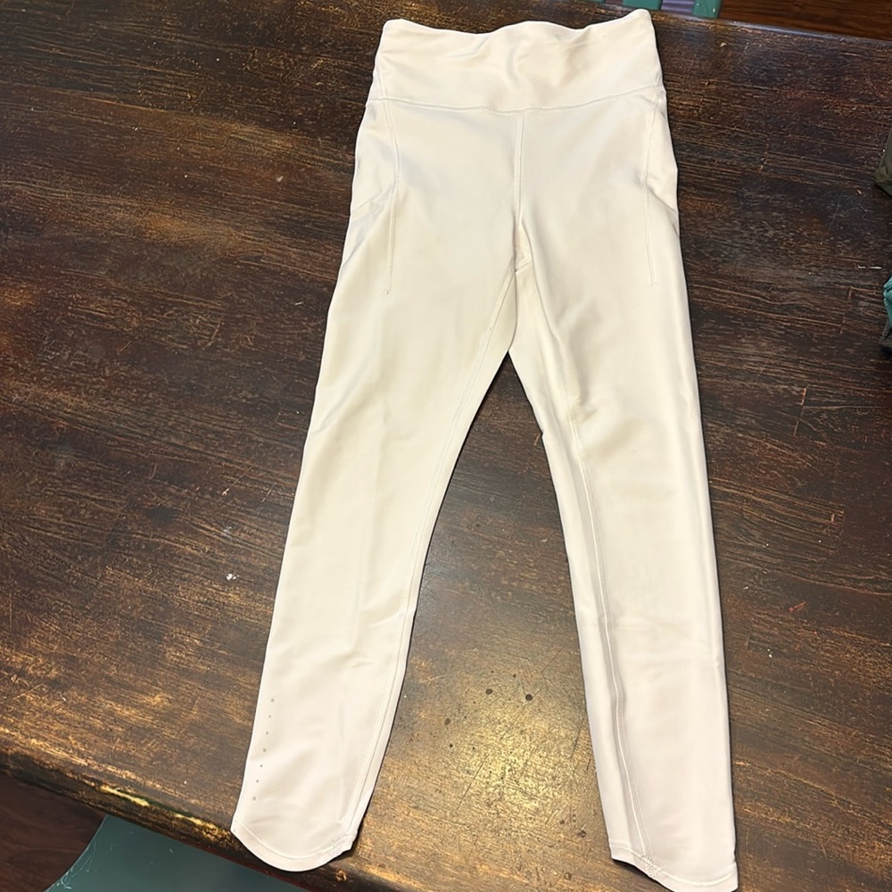 Athleta pacesetter 7/8 tight
